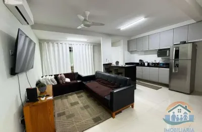Incrível sobrado em condomínio localizado a 200 metros da praia no bairro massaguaçu em caraguatatuba-sp!