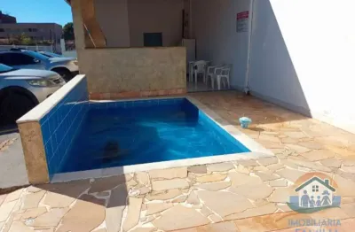 Village com piscina e área gourmet na martim de sá apenas 300 metros da praia