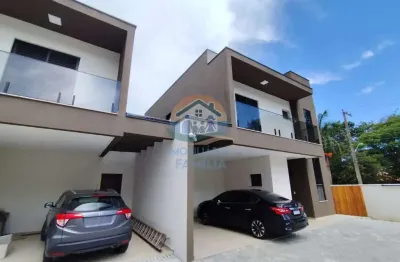 Excelente sobrado de alto padrão em condomínio situado no bairro reserva do moulin em são sebastião-sp!