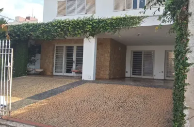 Casa em bairro tranquilo no inteiror de sp , com suíte e 3 dormitórios !!!