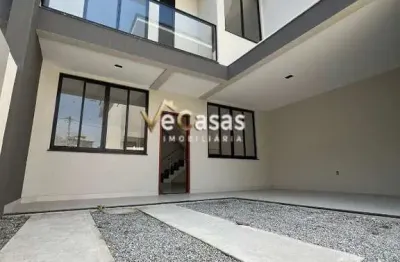 Casa com 3 quartos à venda na Avenida Ouro Verde, 1000, Ouro Verde, Rio das Ostras