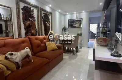 Casa de dois pavimentos oferece uma variedade de espaços funcionais e versáteis