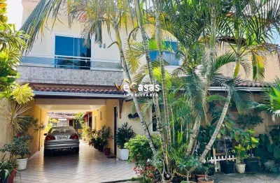 Duplex lindissimo marilea 3 quartos com suíte e quintal amplo, espaço gourmet