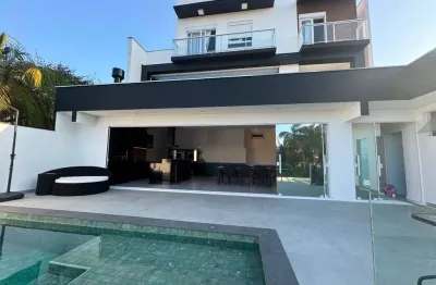 Casa com 3 quartos à venda no Saguaçu, Joinville 