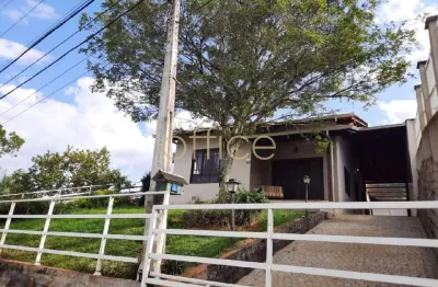 Casa com 3 quartos à venda no Iririú, Joinville 