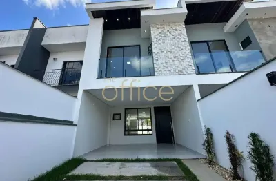 Geminado de alto padrão com 3 suítes no saguaçu, joinville-sc: 3 quartos, sala, 3 vagas e 138m² de área.