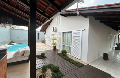 Casa com 3 quartos à venda no são marcos, joinville  por r$ 890.000
