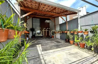 Casa com 2 quartos à venda no saguaçu, joinville , 63 m2 por r$ 550.000