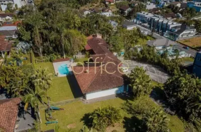Terreno à venda no centro, joinville  por r$ 4.000.000