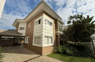 Luxo e conforto em condomínio fechado na glória: 4 quartos, 2 suítes, 3 salas, 3 banheiros, 4 vagas de garagem, 267m².