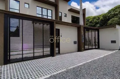 Casa com 3 quartos à venda no Glória, Joinville  por R$ 760.000