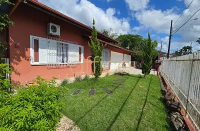 Casa à venda em joinville-sc, boa vista: 4 quartos, 3 salas, 3 banheiros, 4 vagas, 312m².