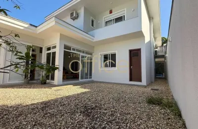 Casa com 3 quartos à venda no floresta, joinville  por r$ 1.590.000