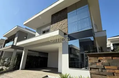 Sobrado de luxo em condomínio - 4 quartos, 4 suítes, 5 banheiros, 2 vagas - vila nova, joinville-sc - 253m².