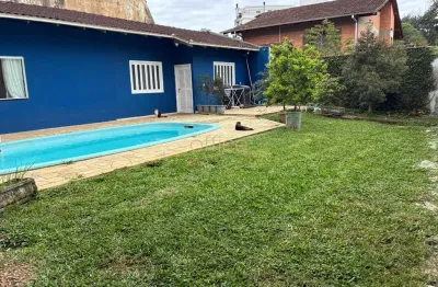 Casa com 3 quartos à venda no atiradores, joinville  por r$ 1.250.000