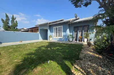 Casa plana do bairro petrópolis com 4 quartos (1 suíte), área de festas, lavabo e 3 vagas de garagem