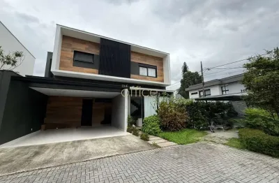 Casa em condomínio fechado com 3 quartos à venda no América, Joinville 