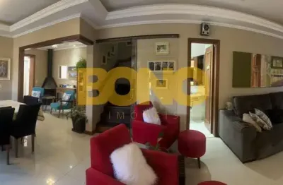 Casa com 3 quartos à venda no cristal, porto alegre , 289 m2 por r$ 950.000