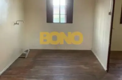 Casa com 2 quartos para alugar no forqueta, caxias do sul  por r$ 700