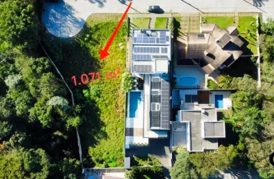 Terreno em condomínio fechado à venda no Diácono João Luiz Pozzobon, Santa Maria 