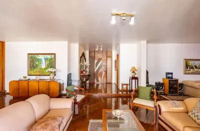 Apartamento à venda com 260 m² no Edifício Villa Lobos , Setor Bueno, Goiânia