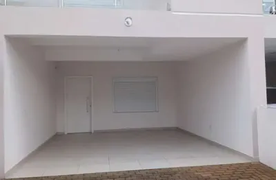 Casa com 3 quartos à venda na rua engenheiro ubatuba de faria, 103, sarandi, porto alegre por r$ 649.000