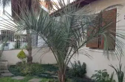 Casa com 3 quartos à venda na rua cândido portinari, 30, são sebastião, porto alegre por r$ 730.000