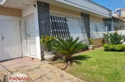 Casa com 3 quartos à venda na rua leite de castro, 185, jardim itu sabará, porto alegre por r$ 800.000