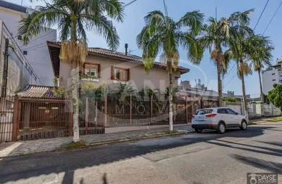 Casa com 3 quartos à venda na avenida montreal, 356, jardim lindóia, porto alegre por r$ 1.699.000