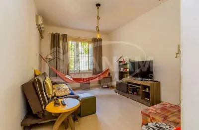 Apartamento com 2 quartos à venda na avenida berlim, 380, são geraldo, porto alegre por r$ 220.000