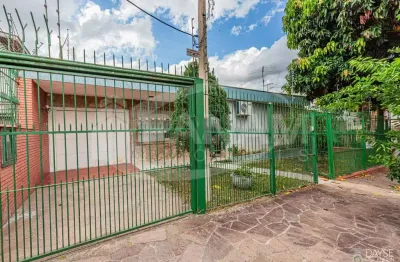 Casa com 3 quartos à venda na travessa porto príncipe, 26, jardim lindóia, porto alegre por r$ 699.000