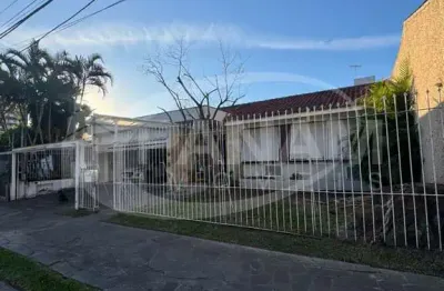 Casa com 4 quartos à venda na travessa alasca, 98, jardim lindóia, porto alegre por r$ 850.000