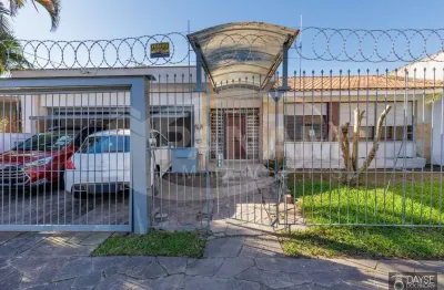 Casa com 4 quartos à venda na travessa alasca, 98, jardim lindóia, porto alegre por r$ 850.000