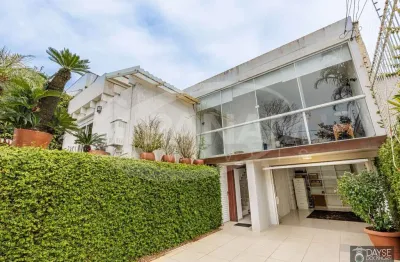 Casa com 3 quartos à venda na rua gustavo schmidt, 592, três figueiras, porto alegre por r$ 1.600.000