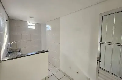 Apartamento com 2 quartos para alugar na Rua Vinte e Oito de Julho, 18, Fundação, São Caetano do Sul