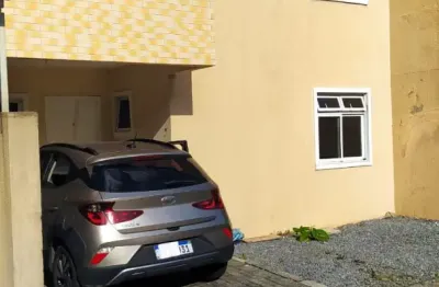 Excelente sobrado em condomínio fechado 03 dormitórios e suite no bairro alto-ctba (ac. financiamento)