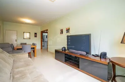 Apartamento amplo e ensolarado no centro de curitiba  130m² privativos por r$ 549.990