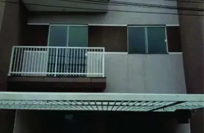 Sobrado geminado para venda em joinville, iririu, 4 dormitórios, 1 suíte, 3 banheiros, 2 vagas