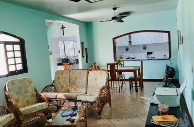 Casa a venda no jardim santa maria com 3 dormitórios e 1 suíte