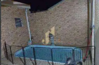 Casa a venda no condomínio casabella com 2 dormitórios