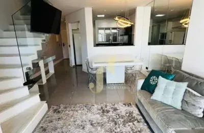 Sobrado a venda no condomínio evidence em jacareí com 2 dormitórios e 1 suíte - piscina privativa