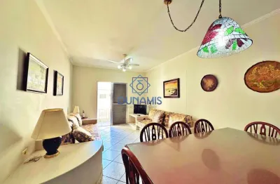 Apartamento  espaçoso à venda, localizado a apenas uma quadra da praia das astúrias