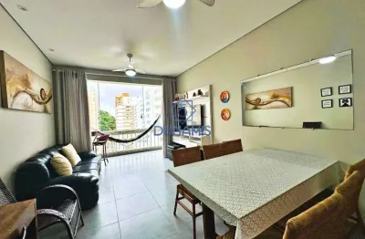 Apartamento reformado situado em localização privilegiada à beira mar na praia das pitangueiras.