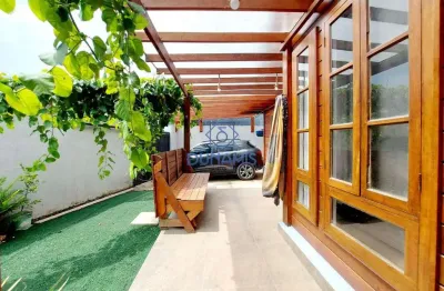 Casa luxuosa com localização privilegiada à venda no jardim guaiuba