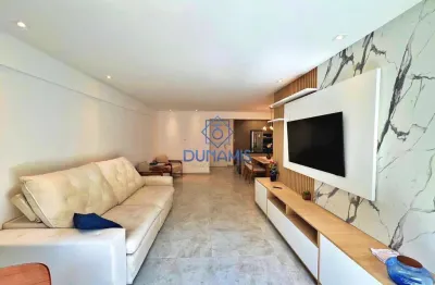 Excelente apartamento reformado á venda na região da barra funda no guarujá.