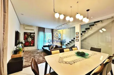 Sobrado de 240 metros de área útil à venda na praia das astúrias