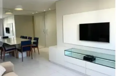 Lindo apto, mobiliado,81m2, 3qts, 2 suítes, lazer comp, ótima localização.