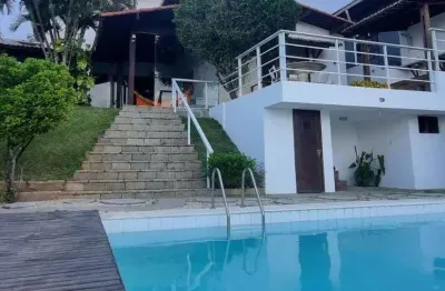 Linda casa na orla de ponta negra, piscina, 3 suítes.
