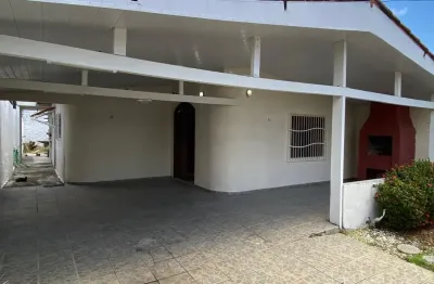 Casa com 3 quartos para alugar na Rua São Matias, 36, Ponta Negra, Natal