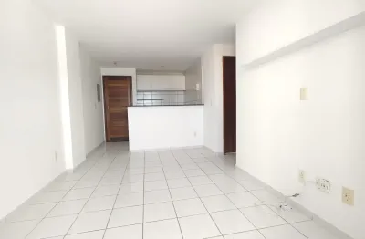 Apartamento no conjunto ponta negra, a 550 m da praia, 2 quartos